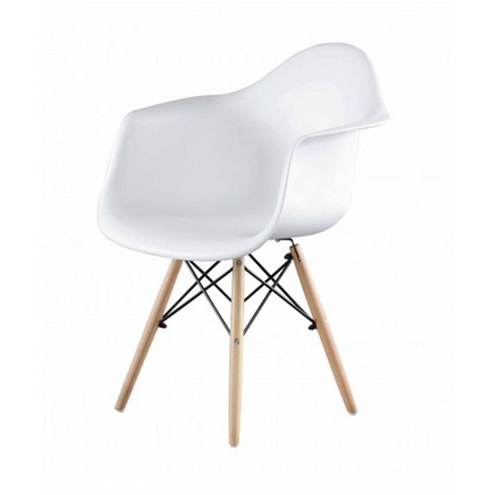 Conjunto de quatro cadeiras com pernas de madeira e assento de polipropileno de cor branca Oslo Garbar