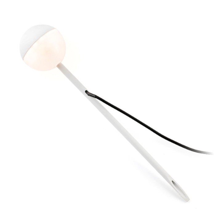 Lampe piquet au design moderne fabriquée en métal de couleur blanchePiccola Faro