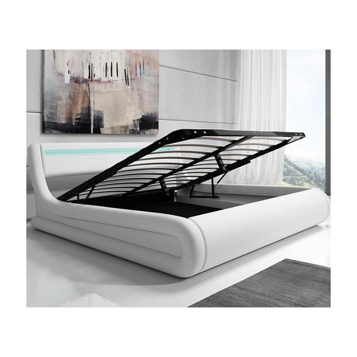 Estructura de cama moderna fabricada en madera tapizada de color blanca Riana Domensino