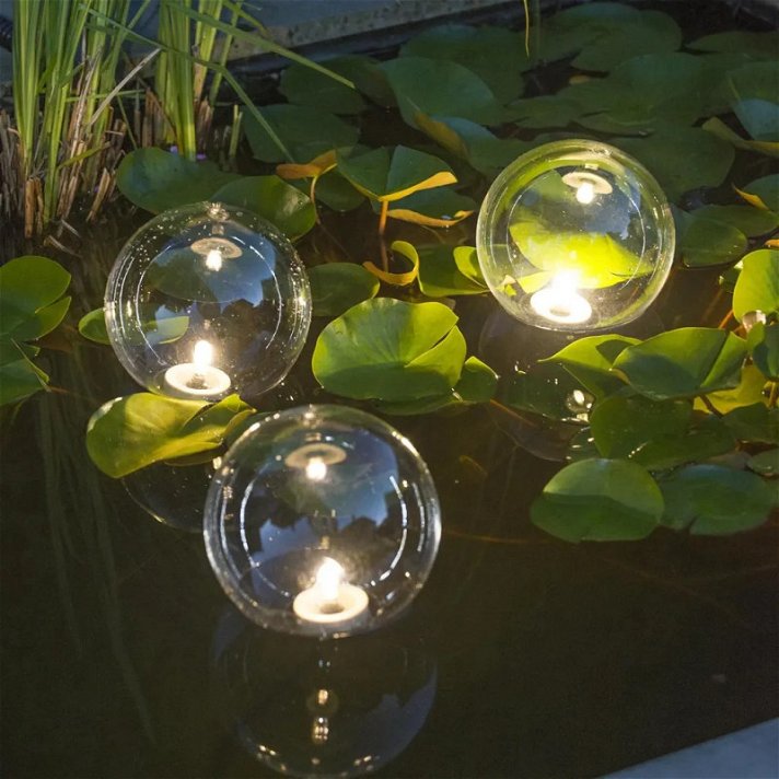 Luces LED para estanque modelo MultiBright Float 3 Ubbink