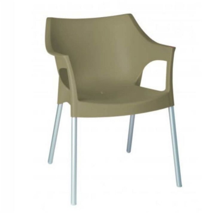 Lot de chaises avec accoudoirs de 60 cm en polypropylène avec finition de couleur sable Pole Garbar