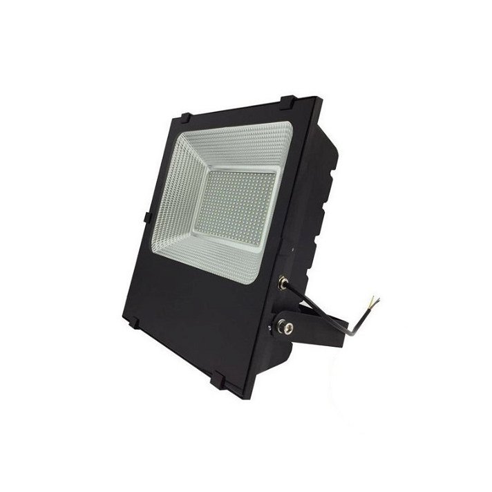 LedHabitat square flat 200W LED floodlight in black