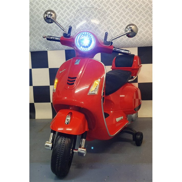 Moto eléctrica para niños roja con maletero fabricada en plástico Vespa Cars4Kids