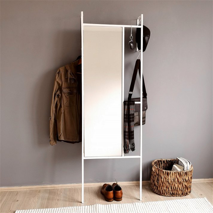 Perchero moderno con espejo fabricado en metal de acabado blanco Dekoratif Boy Forme