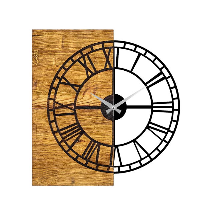Reloj de pared decorativo con números romanos hecho con tabla de madera y diseño metal negro de 55x58x3 cm Forme