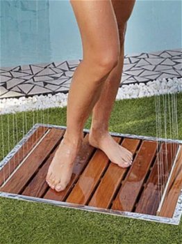 Outdoor Shower Trays 